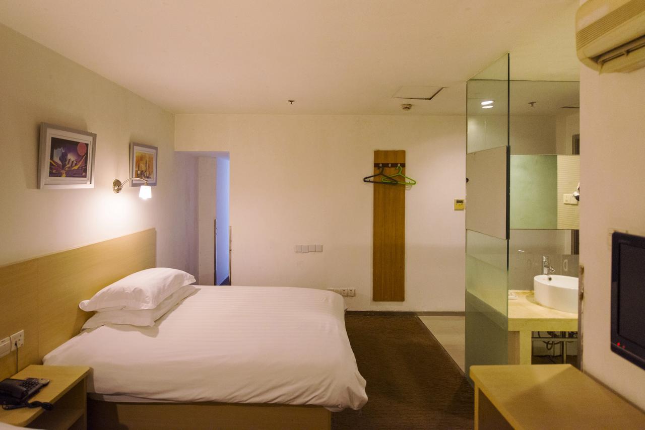 Motel Zhenjiang Jiefang Road 外观 照片